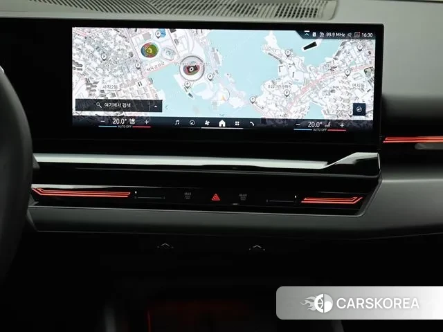 BMW 5 Series (G60) 2024 Черный из Кореи, фото 5