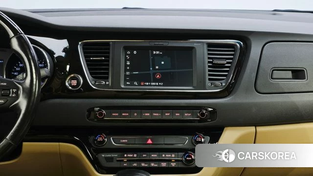 Kia The New Carnival 2018 Черный из Кореи, фото 5