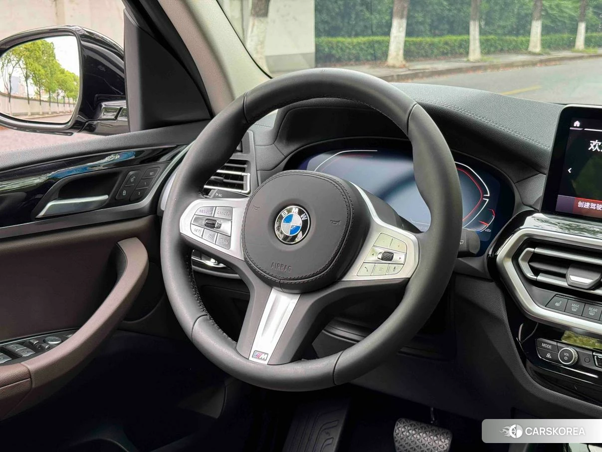 BMW X3 2021 Черный из Китая, фото 5
