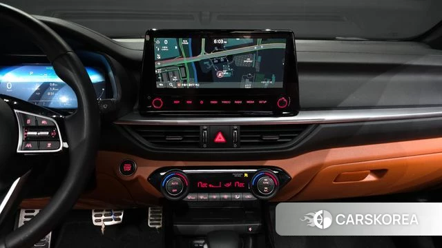 Kia The New K3 2nd generation 2024 Белый из Кореи, фото 5