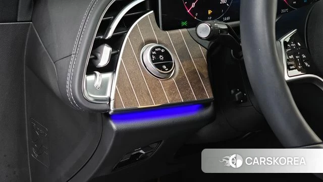 Mercedes-Benz E-Class W214 2024 Белый из Кореи, фото 5