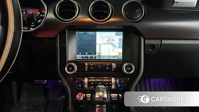 Ford Mustang 2021 Черный из Кореи, фото 5