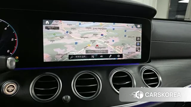 Mercedes-Benz E-Class W213 2023 Белый из Кореи, фото 5