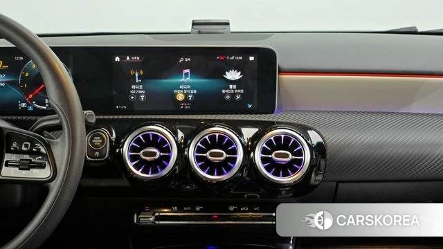 Mercedes-Benz A-Class W177 2020 Белый из Кореи, фото 5