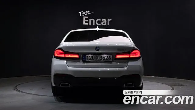 BMW 5 Series (G30) id 2668032 из Кореи 5