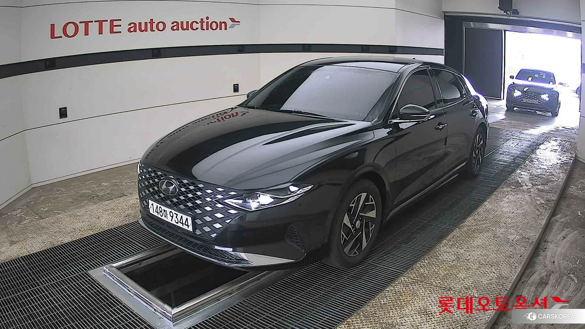 Hyundai Grandeur Hybrid 2022 Midnight Black Pearl из Кореи, фото 5