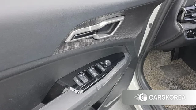 Kia Sportage 5th Generation 2021 Белый из Кореи, фото 5