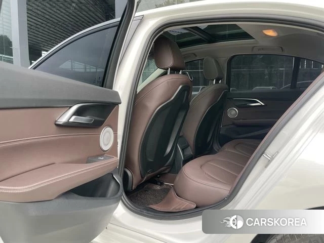 BMW 1 series 2023 Белый из Китая, фото 5