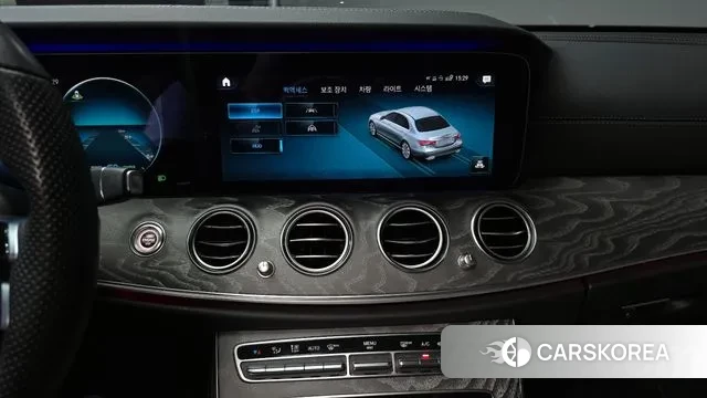 Mercedes-Benz E-Class W213 2020 Белый из Кореи, фото 5