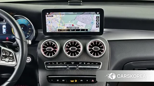 Mercedes-Benz GLC-Class X253 2021 Песочный из Кореи, фото 5