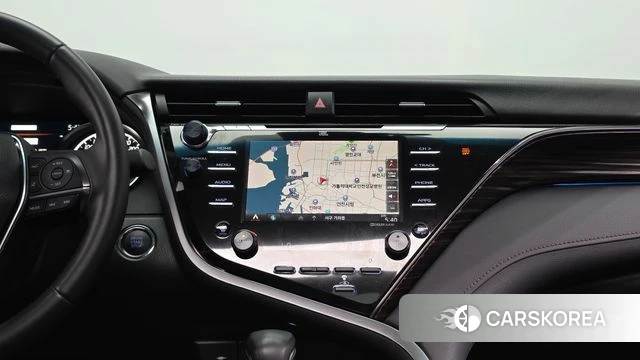 Toyota Camry (XV70) 2019 Белый из Кореи, фото 5