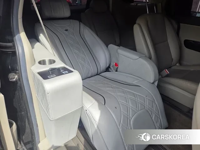 Kia The New Carnival 2019 Черный из Кореи, фото 5