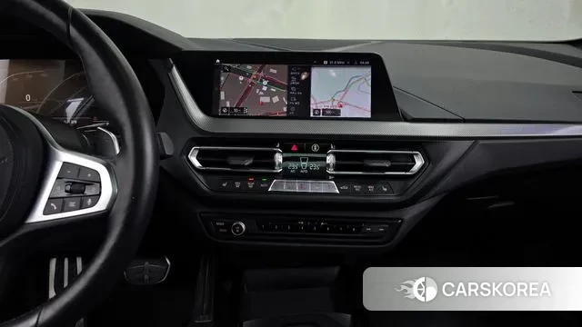 BMW 1 Series (F40) 2023 Черный из Кореи, фото 5