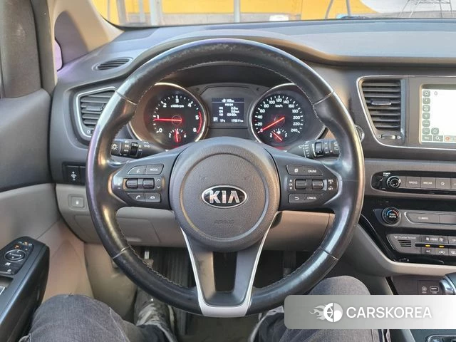 Kia The New Carnival 2018 Белый из Кореи, фото 5