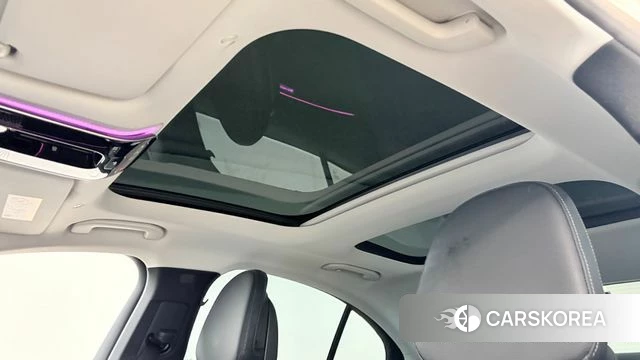 Mercedes-Benz E-Class W214 2024 Черный из Кореи, фото 5