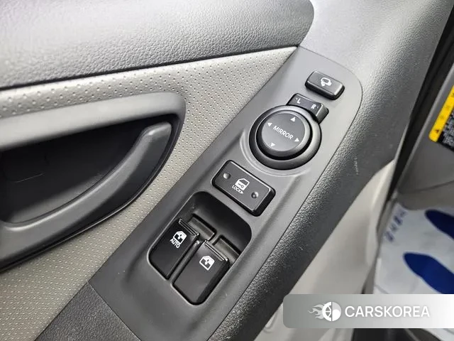 Hyundai The New Grand Starex 2020 Черный из Кореи, фото 5