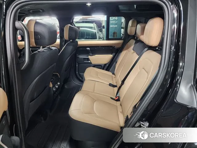 Land Rover Defender (L663) 2025 Черный из Кореи, фото 5