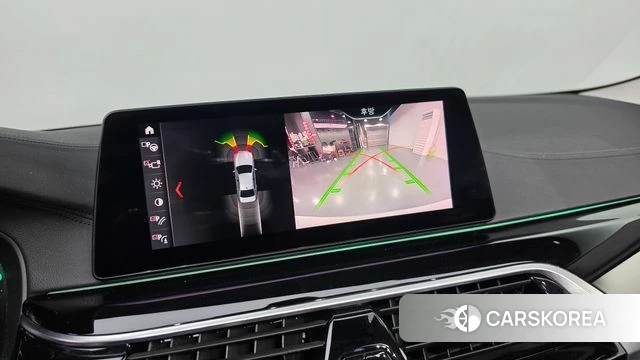 BMW 5 Series (G30) 2019 Белый из Кореи, фото 5