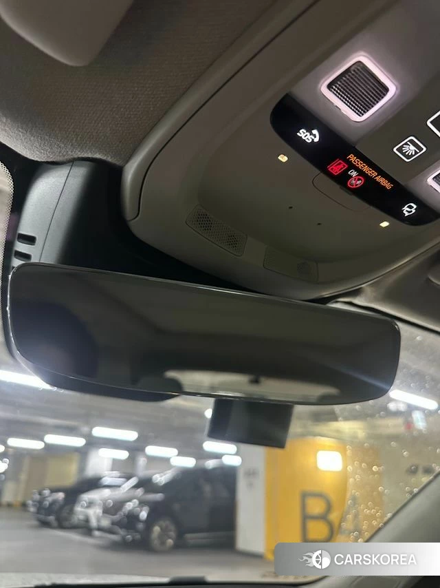 Volvo XC40 2023 Белый из Кореи, фото 5