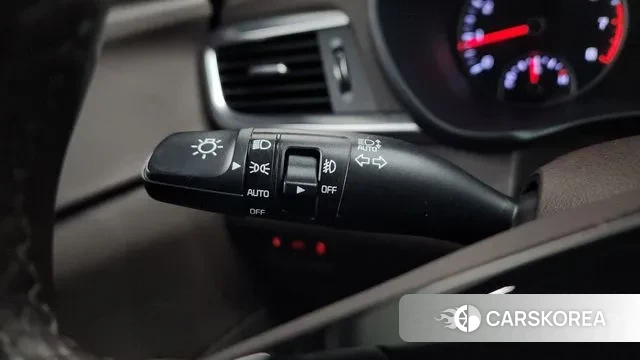 Kia The New K5 2nd generation 2018 Белый из Кореи, фото 5