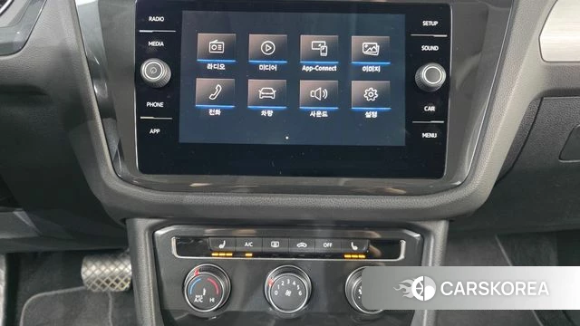 Volkswagen Tiguan second Generation 2018 Черный из Кореи, фото 5