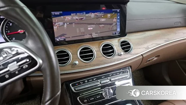 Mercedes-Benz E-Class W213 2019 Белый из Кореи, фото 5