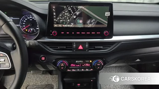 Kia The New K3 2nd generation 2022 Серебристо-серый из Кореи, фото 5