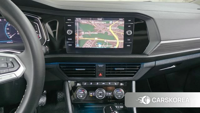 Volkswagen 7th Generation of Jetta 2023 Белый из Кореи, фото 5