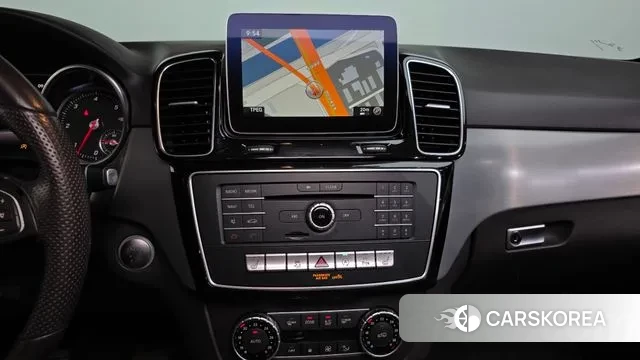 Mercedes-Benz GLE - Class W166 2018 Белый из Кореи, фото 5