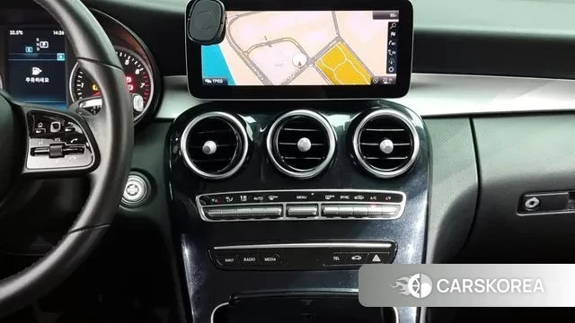 Mercedes-Benz C-Class W205 2019 Белый из Кореи, фото 5