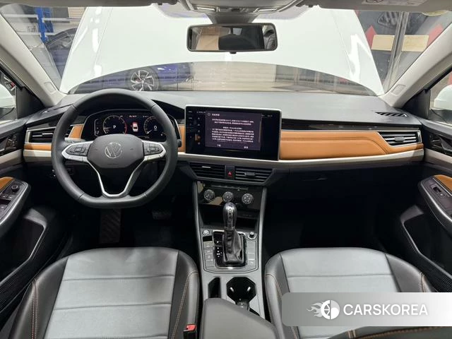 Volkswagen Bora 2022 Белый из Китая, фото 5