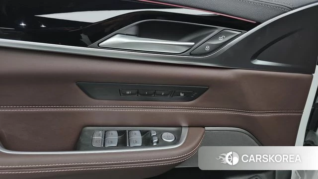 BMW 6 Series GT (G32) 2024 Белый из Кореи, фото 5