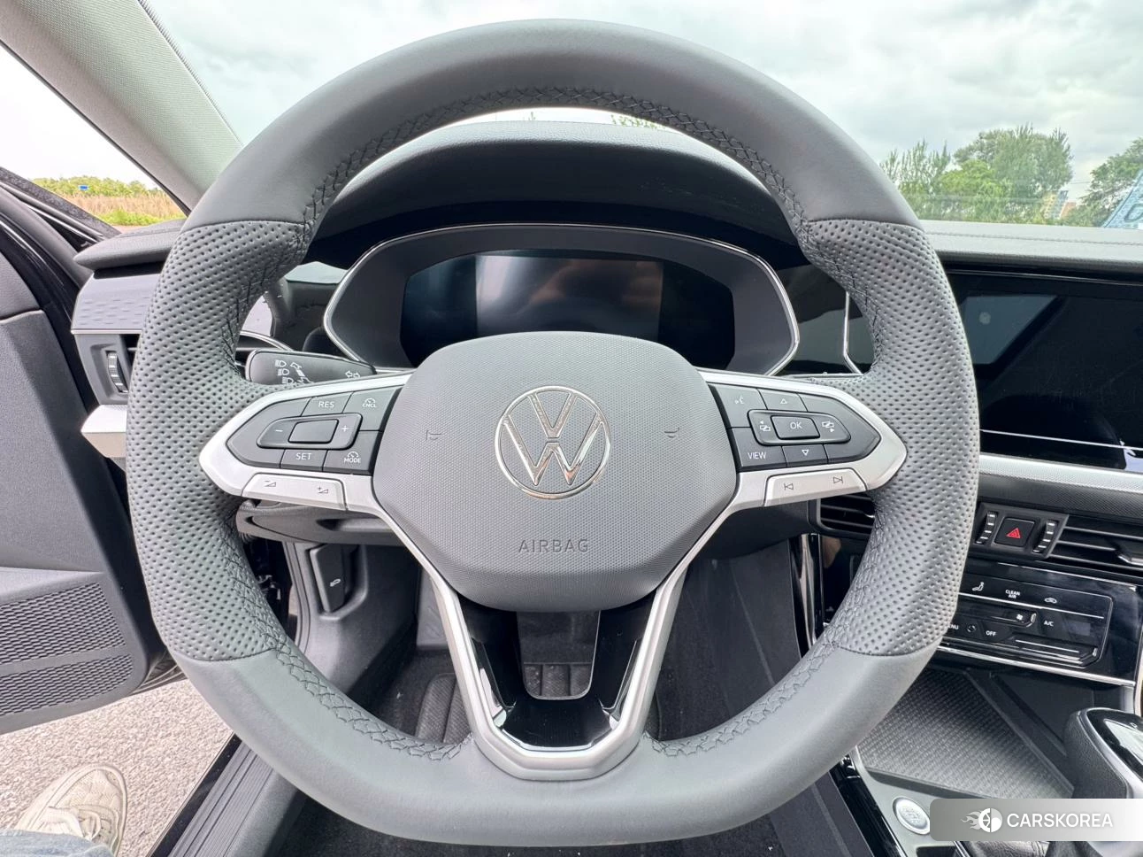Volkswagen Passat 2021 Черный из Китая, фото 5