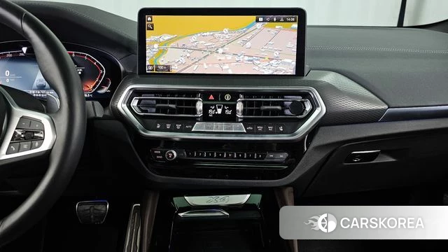 BMW X4 (G02) 2024 Черный из Кореи, фото 5