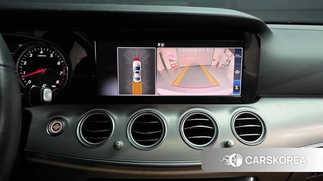 Mercedes-Benz E-Class W213 2018 Белый из Кореи, фото 5