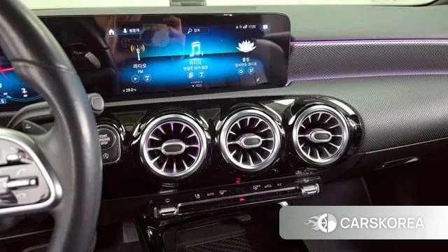 Mercedes-Benz A-Class W177 2021 Белый из Кореи, фото 5