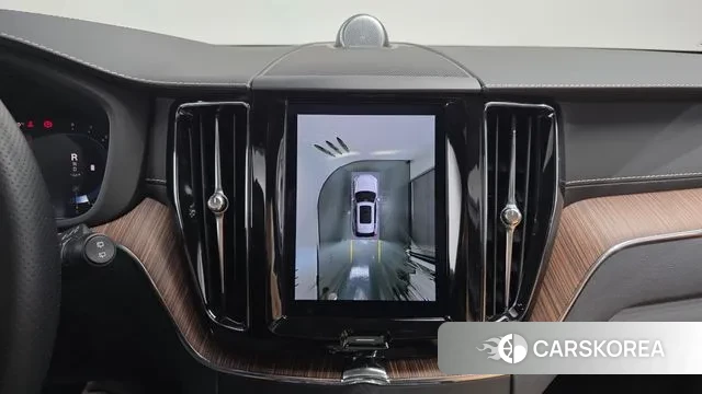 Volvo XC60 second Generation 2022 Белый из Кореи, фото 5