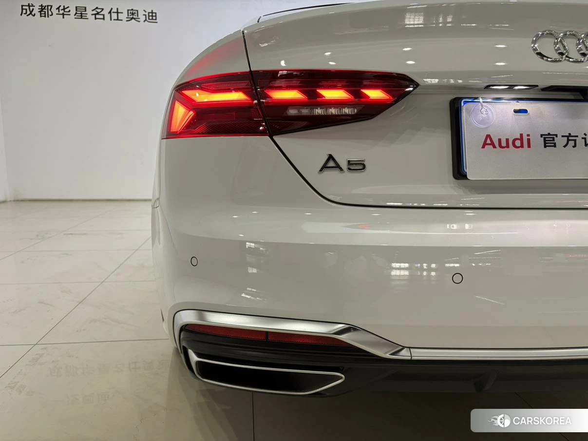 Audi A5 2023 Белый из Китая, фото 5