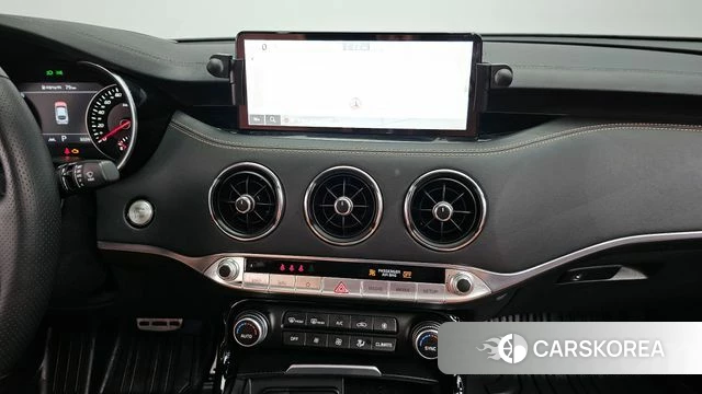 Kia Stinger Meister 2023 Темно-зеленый из Кореи, фото 5