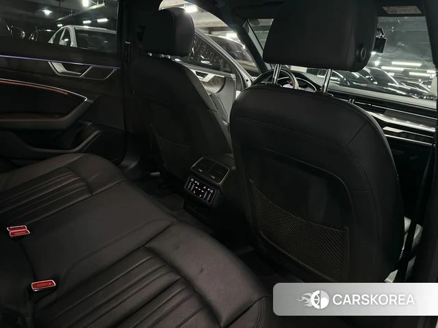 Audi A6 (C8) 2021 Белый из Кореи, фото 5