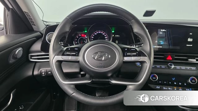 Hyundai Avante (CN7) 2023 Белый из Кореи, фото 5