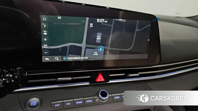 Hyundai Avante Hybrid (CN7) 2023 Белый из Кореи, фото 5