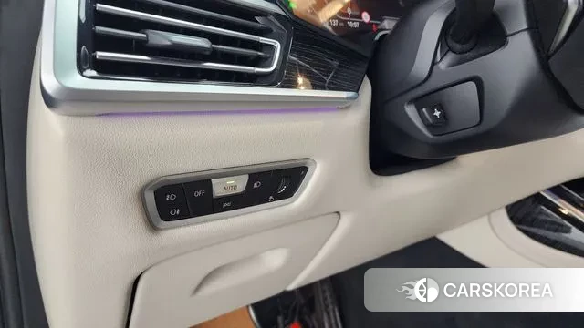 BMW X7 (G07) 2022 Черный из Кореи, фото 5