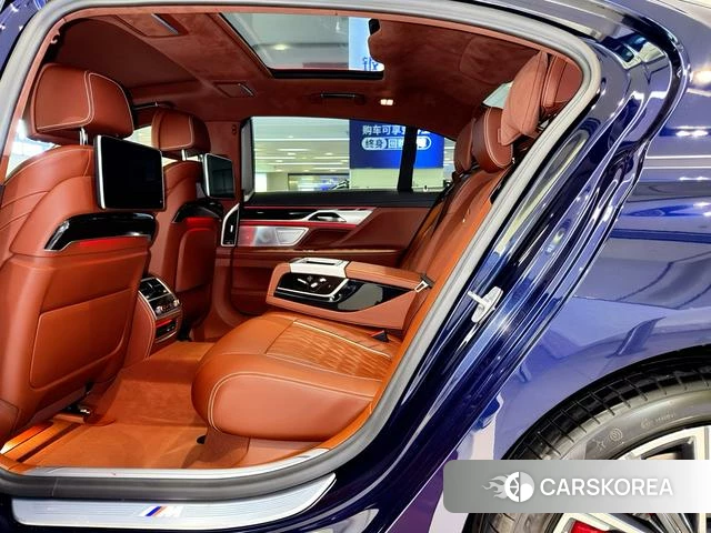 BMW 7 series 2022 Синий из Китая, фото 5