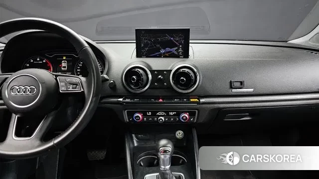 Audi New A3 2018 Серый из Кореи, фото 5