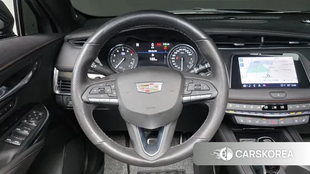 Cadillac XT4 2023 Черный из Кореи, фото 5