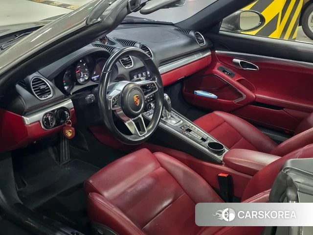 Porsche 718 Boxster 2018 Серый из Кореи, фото 5