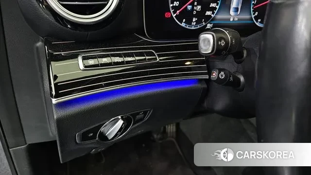 Mercedes-Benz E-Class W213 2019 Серый из Кореи, фото 5