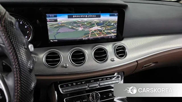 Mercedes-Benz E-Class W213 2019 Серый из Кореи, фото 5