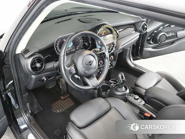Mini Cooper 2022 Черный из Кореи, фото 5